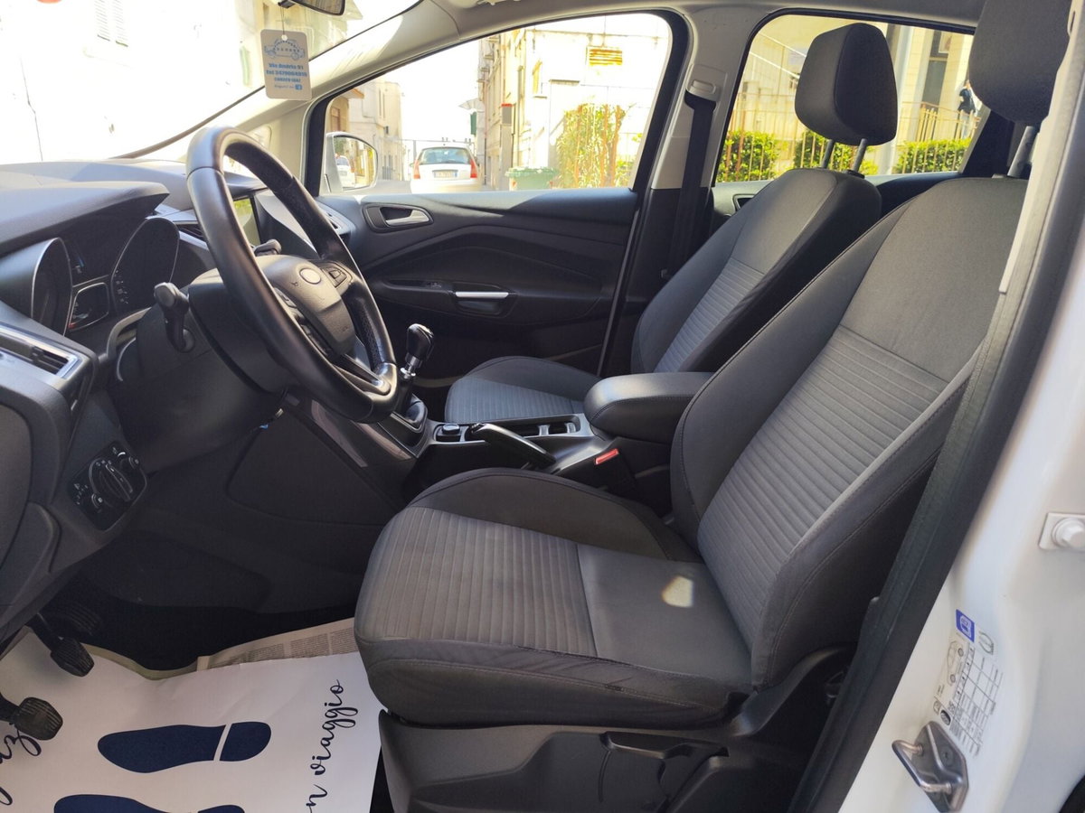 Ford C-Max 1.5 TDCi 120CV Powershift Start&Stop Titanium (14)