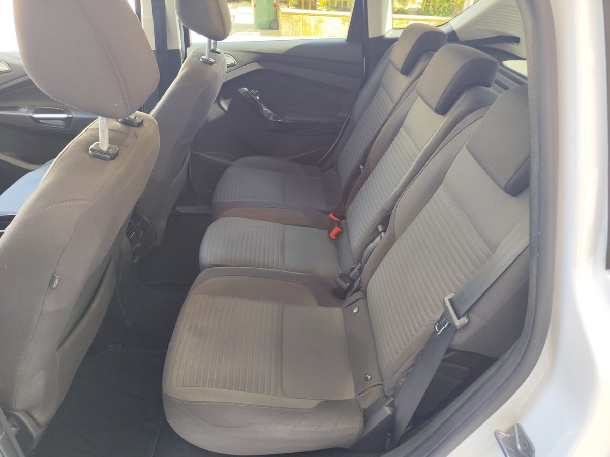Ford C-Max 1.5 TDCi 120CV Powershift Start&Stop Titanium (18)