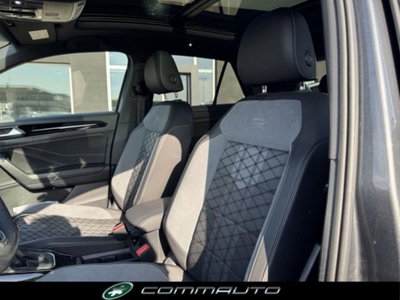 Volkswagen T-Roc 1.5 tsi R-Line dsg (10)