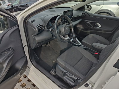 Toyota Yaris Cross 1.5h GR Sport Black Sky fwd 116cv e-cvt (10)