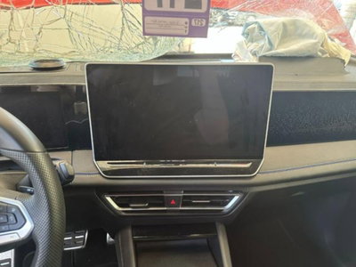 Volkswagen Tiguan 2.0 tdi R-Line 4motion 193cv dsg (15)