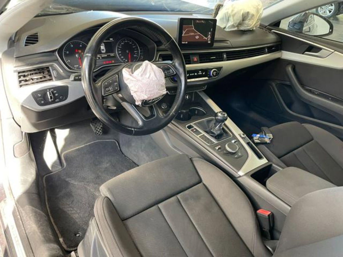 Audi A5 Coupé 2.0 TDI 190 CV ultra (12)
