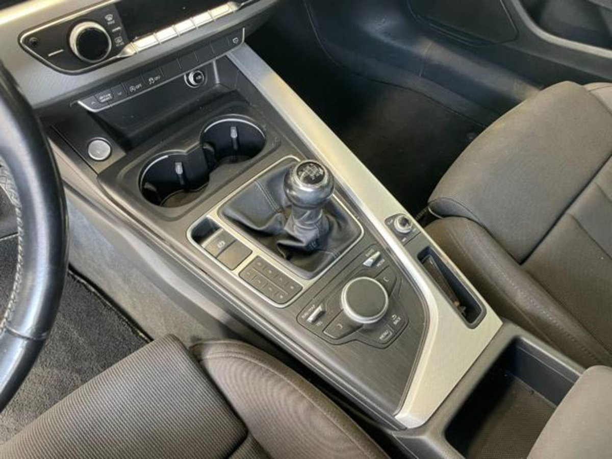 Audi A5 Coupé 2.0 TDI 190 CV ultra (16)