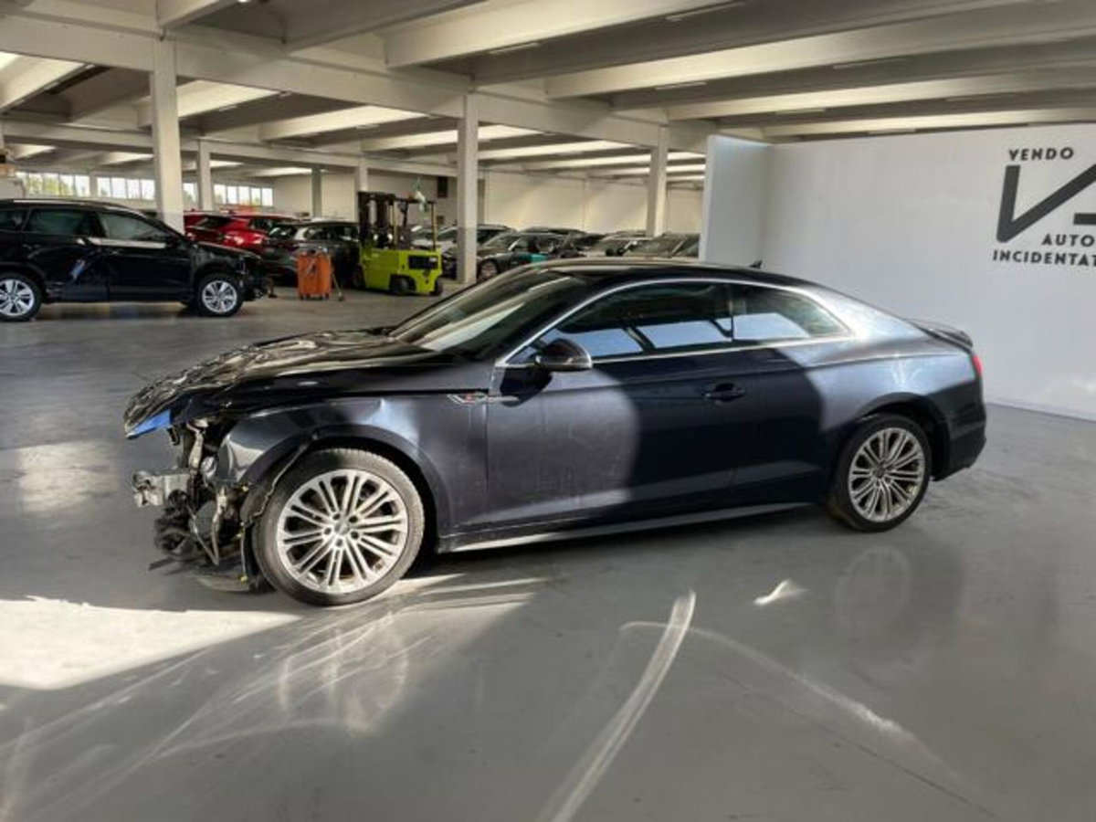 Audi A5 Coupé 2.0 TDI 190 CV ultra (4)