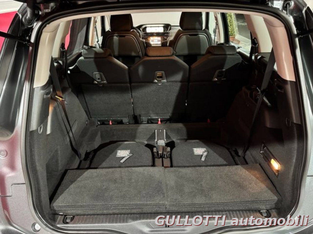 Citroen Grand C4 Picasso 1.6 e-HDi 115 Seduction (19)