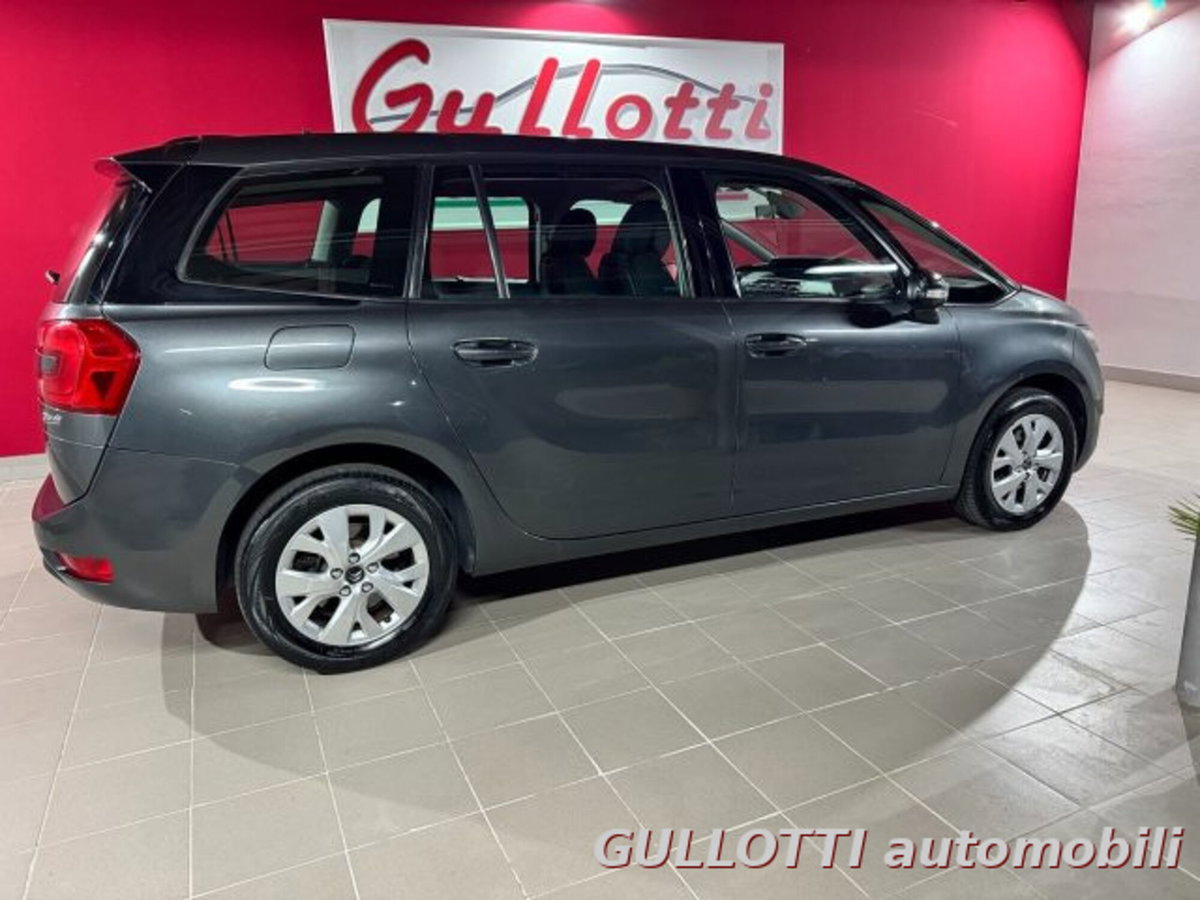 Citroen Grand C4 Picasso 1.6 e-HDi 115 Seduction (7)