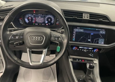 Audi Q3 Sportback 2.0 tdi Business 150cv s-tronic (13)