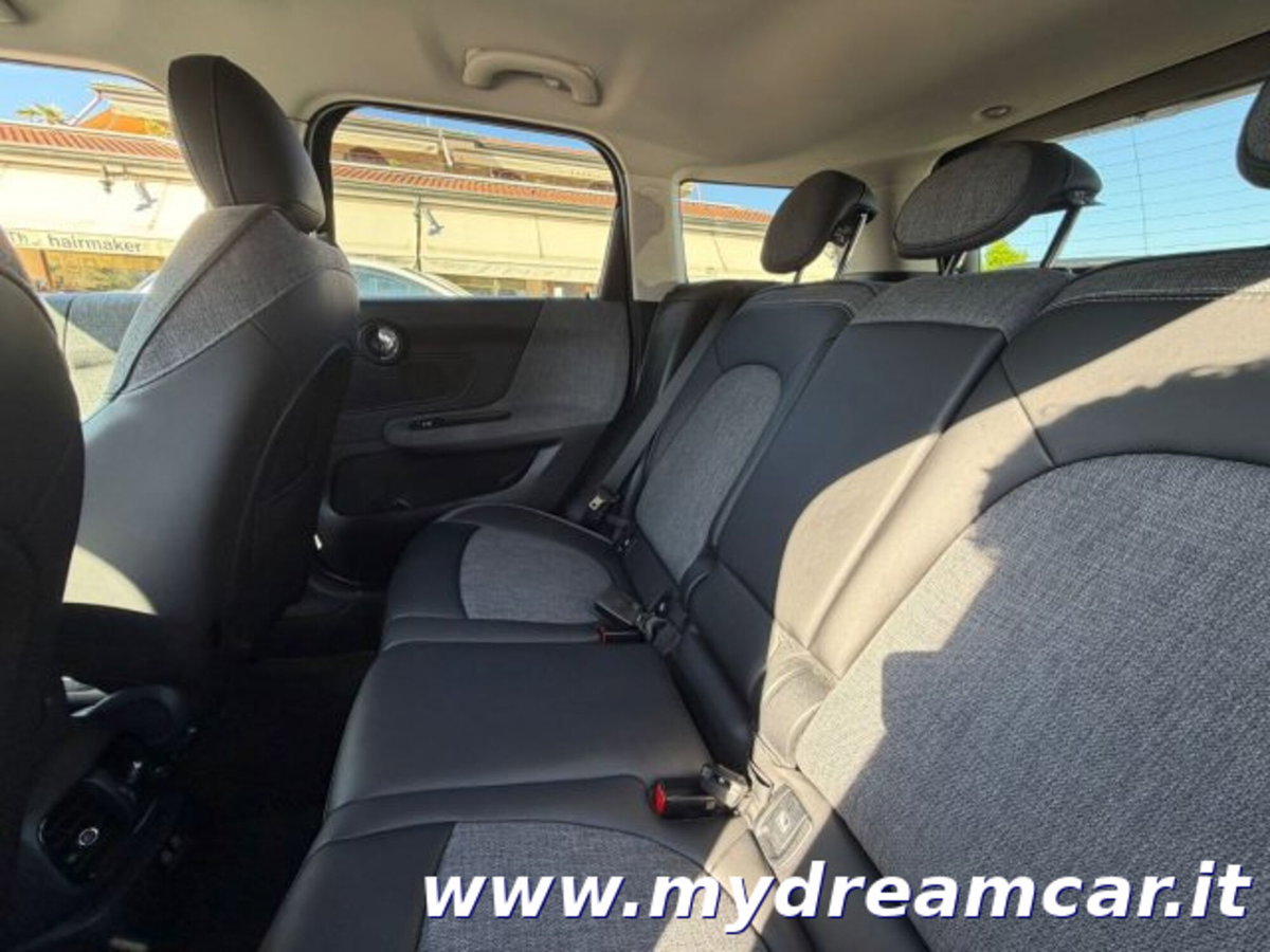 MINI Mini Countryman 2.0 Cooper D Hype Countryman (20)