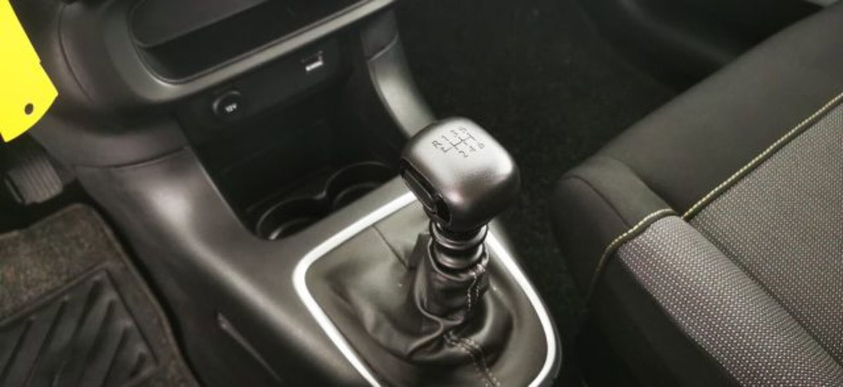 Citroen C3 BlueHDi 100 S&S Shine (12)