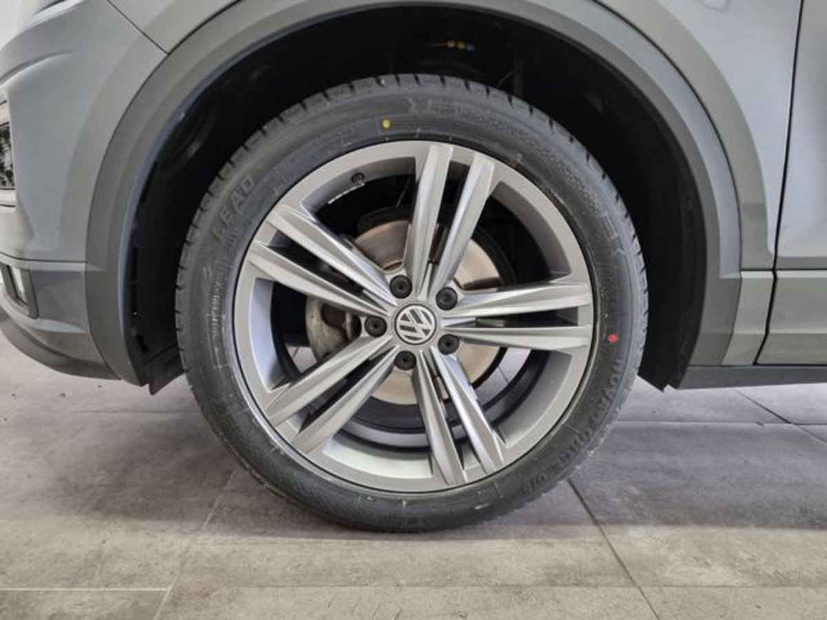 Volkswagen T-Roc 1.5 tsi R-Line (15)