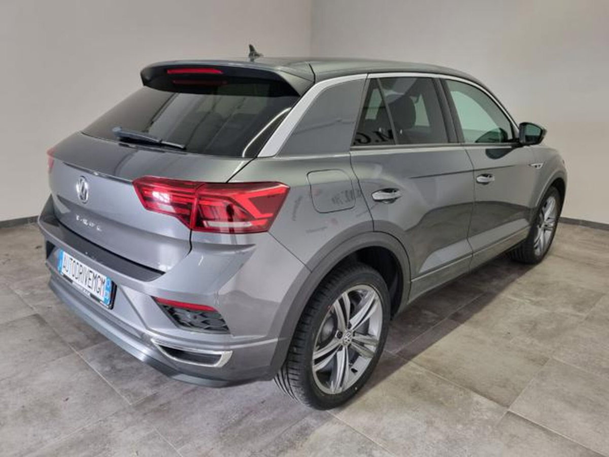 Volkswagen T-Roc 1.5 tsi R-Line (20)