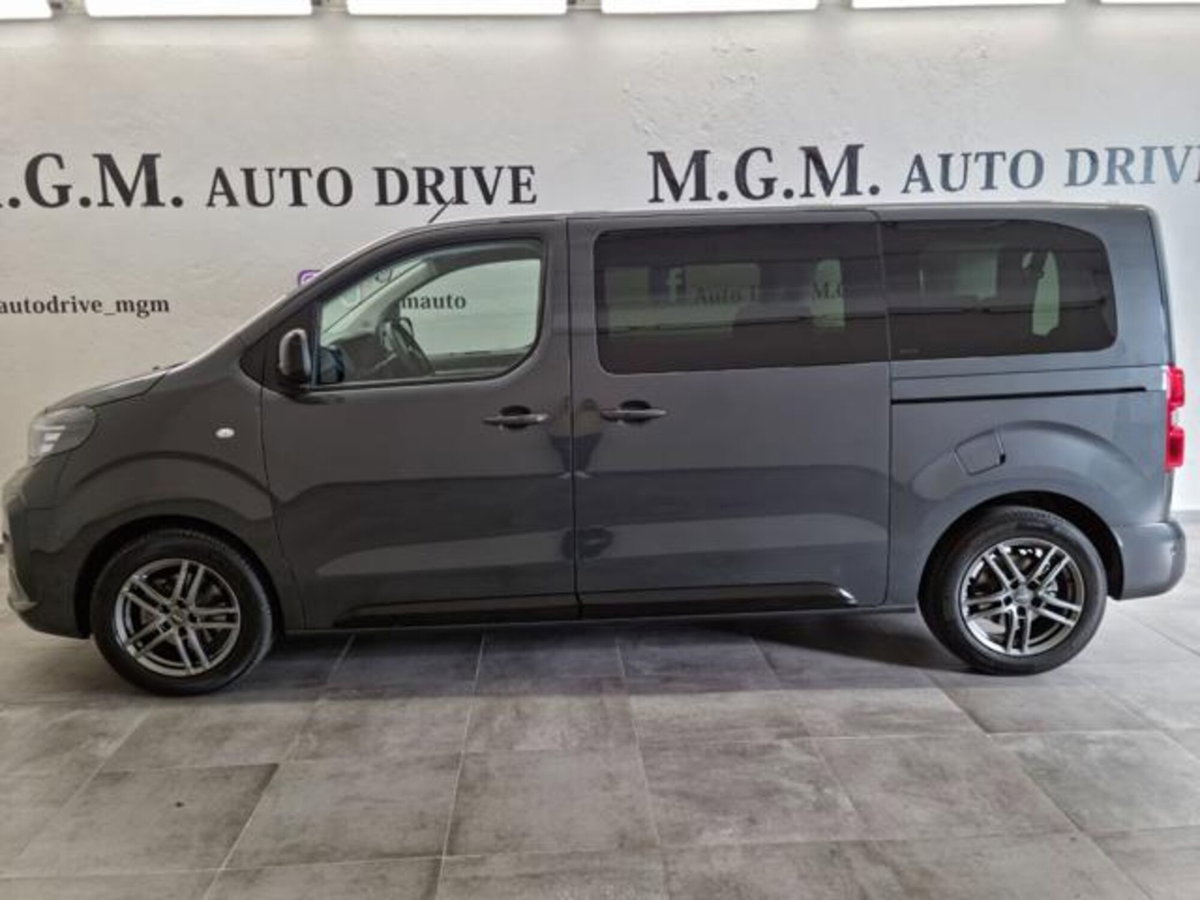 Opel Zafira Life Diesel 180CV aut. Start&Stop Business Edition L (2)