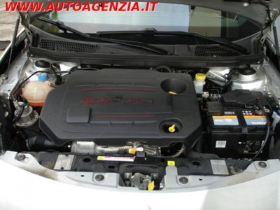 Alfa Romeo Giulietta 2.0 JTDm-2 Distinctive 140cv (15)
