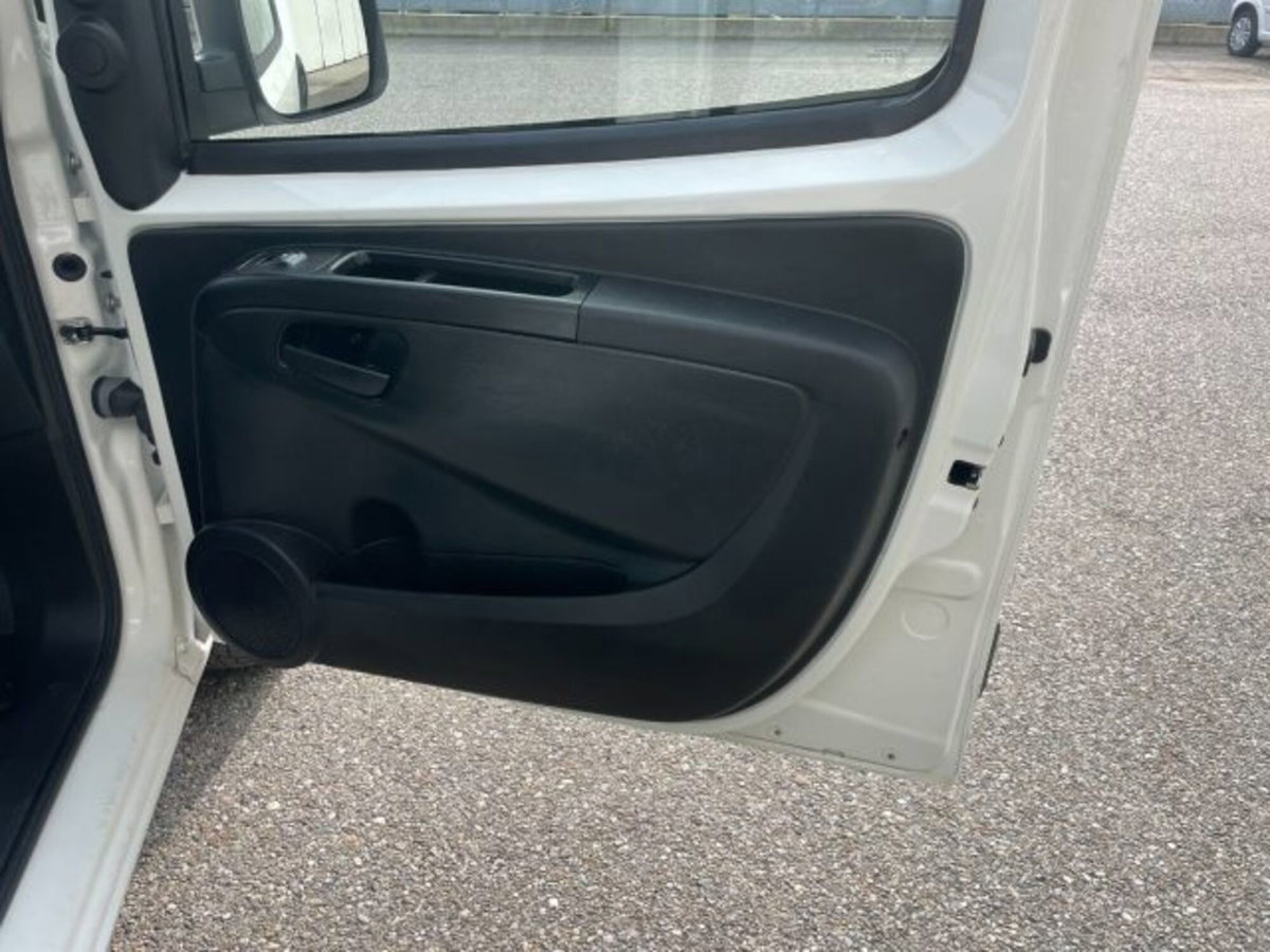 Fiat Fiorino QUBO 1.3 MJT 95CV SX (N1) (9)