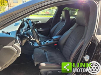 Mercedes-Benz CLA Shooting Brake 220 d 4Matic Automatic Premium (5)