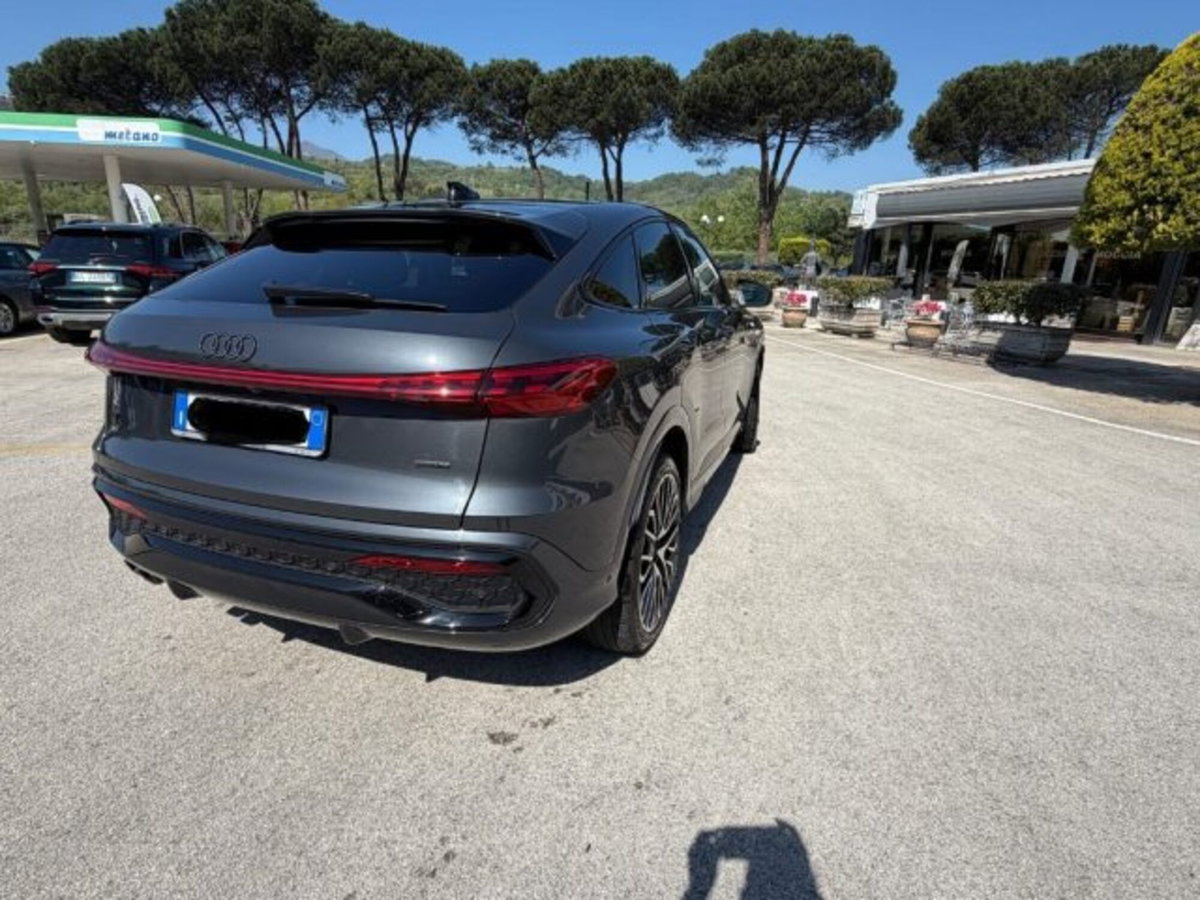 Audi Q5 40 2.0 tfsi mhev 12V S line quattro s-tronic (4)
