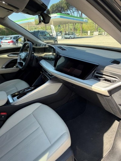 Audi Q5 40 2.0 tfsi mhev 12V S line quattro s-tronic (9)