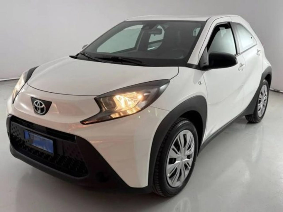 Toyota Aygo X 1.0 VVT-i 72 CV 5 porte Limited Air