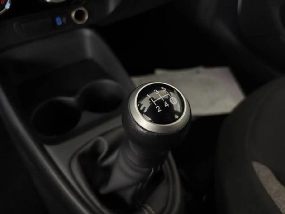 Toyota Aygo X 1.0 VVT-i 72 CV 5 porte Limited Air (8)