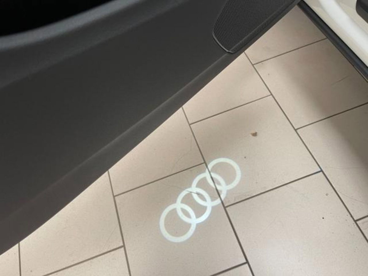 Audi SQ8 TDI quattro tiptronic (12)
