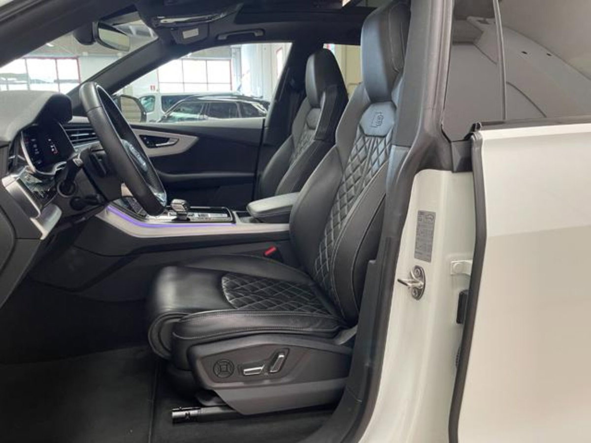 Audi SQ8 TDI quattro tiptronic (13)