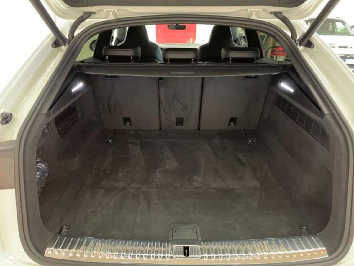 Audi SQ8 TDI quattro tiptronic (15)