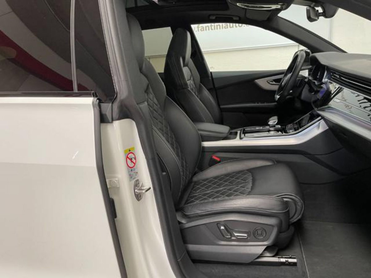 Audi SQ8 TDI quattro tiptronic (18)