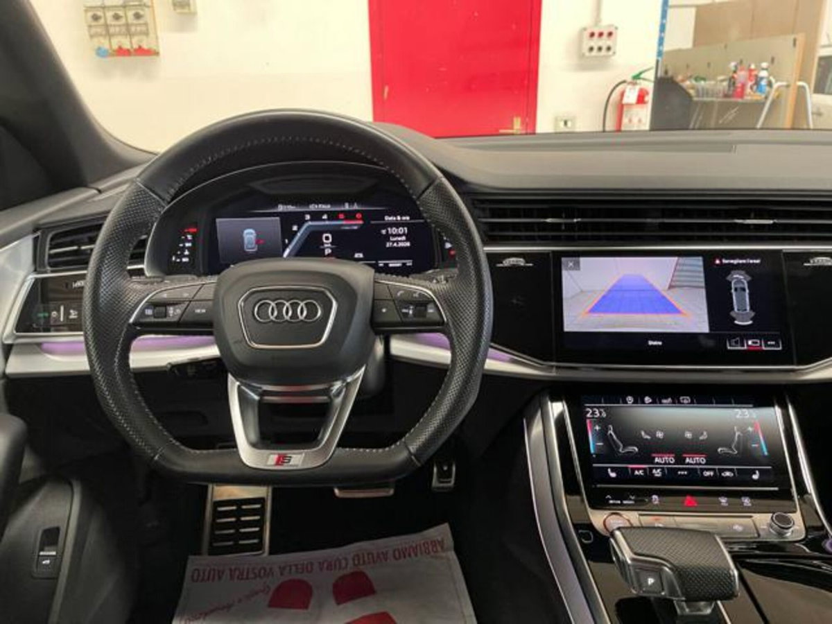 Audi SQ8 TDI quattro tiptronic (20)