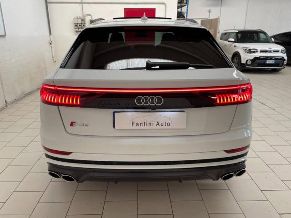Audi SQ8 TDI quattro tiptronic (5)