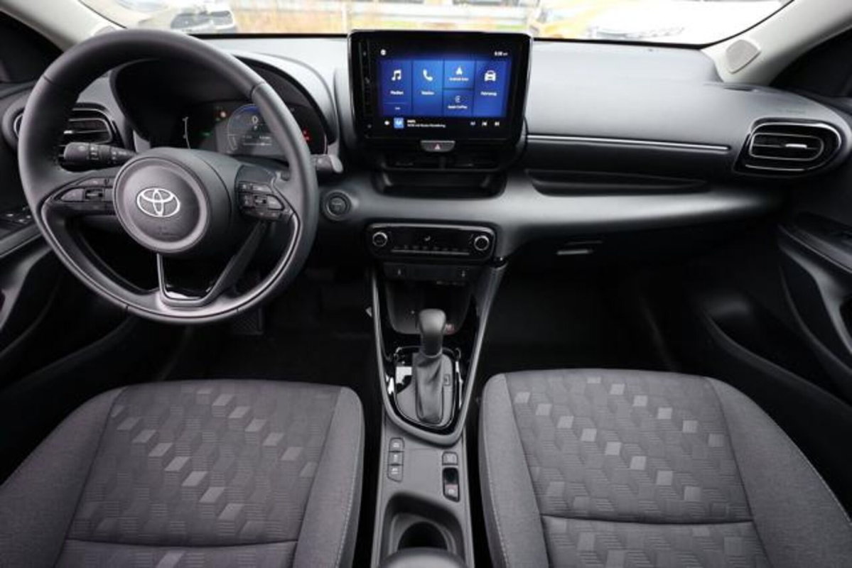 Toyota Yaris 1.5 Hybrid 5 porte Trend (7)