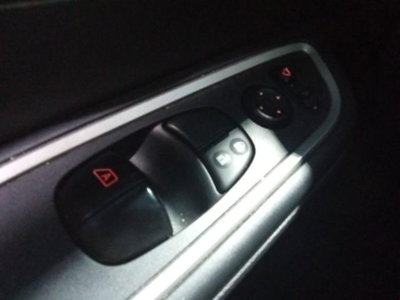 Nissan Micra 0.9 IG-T 12V 5 porte Tekna (18)
