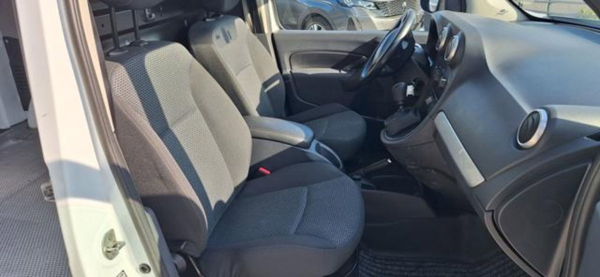 Mercedes-Benz Citan 1.5 111 CDI S&S Tourer Pro (9)
