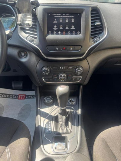 Jeep Cherokee 2.2 Mjt Longitude (11)
