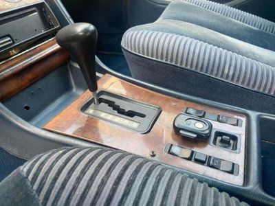 Mercedes-Benz 280 280 SE (13)
