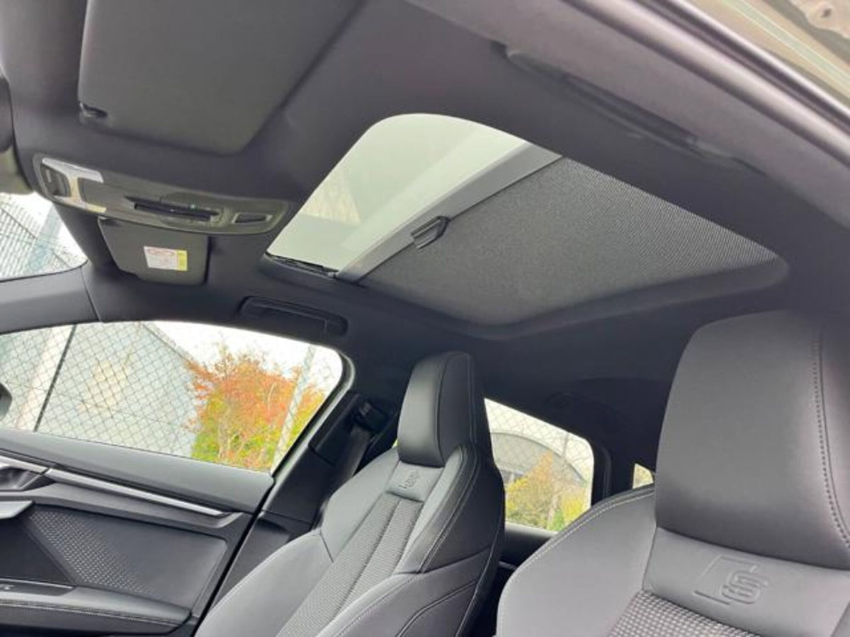 Audi A3 Sportback 35 TDI S tronic S line edition (6)