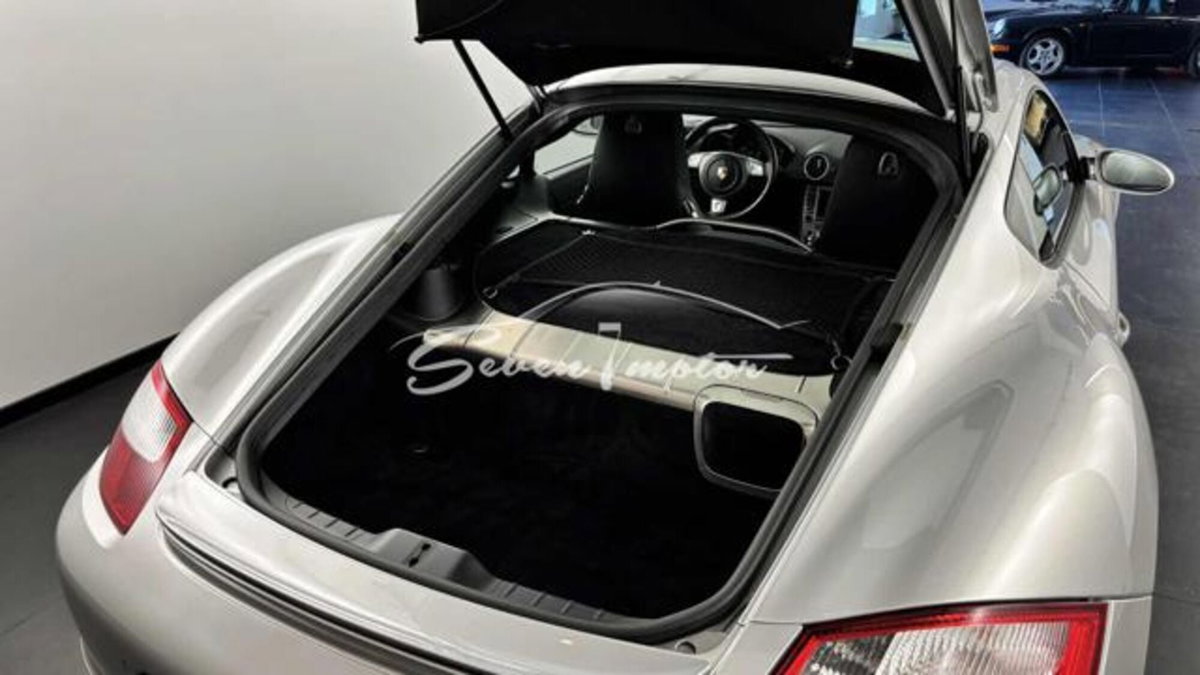Porsche Cayman 2.7 (12)