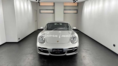 Porsche Cayman 2.7 (2)