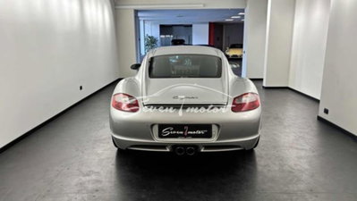 Porsche Cayman 2.7 (5)