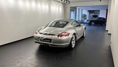 Porsche Cayman 2.7 (6)