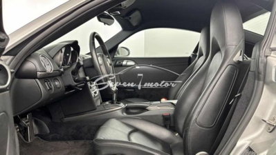 Porsche Cayman 2.7 (7)