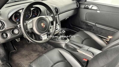 Porsche Cayman 2.7 (8)