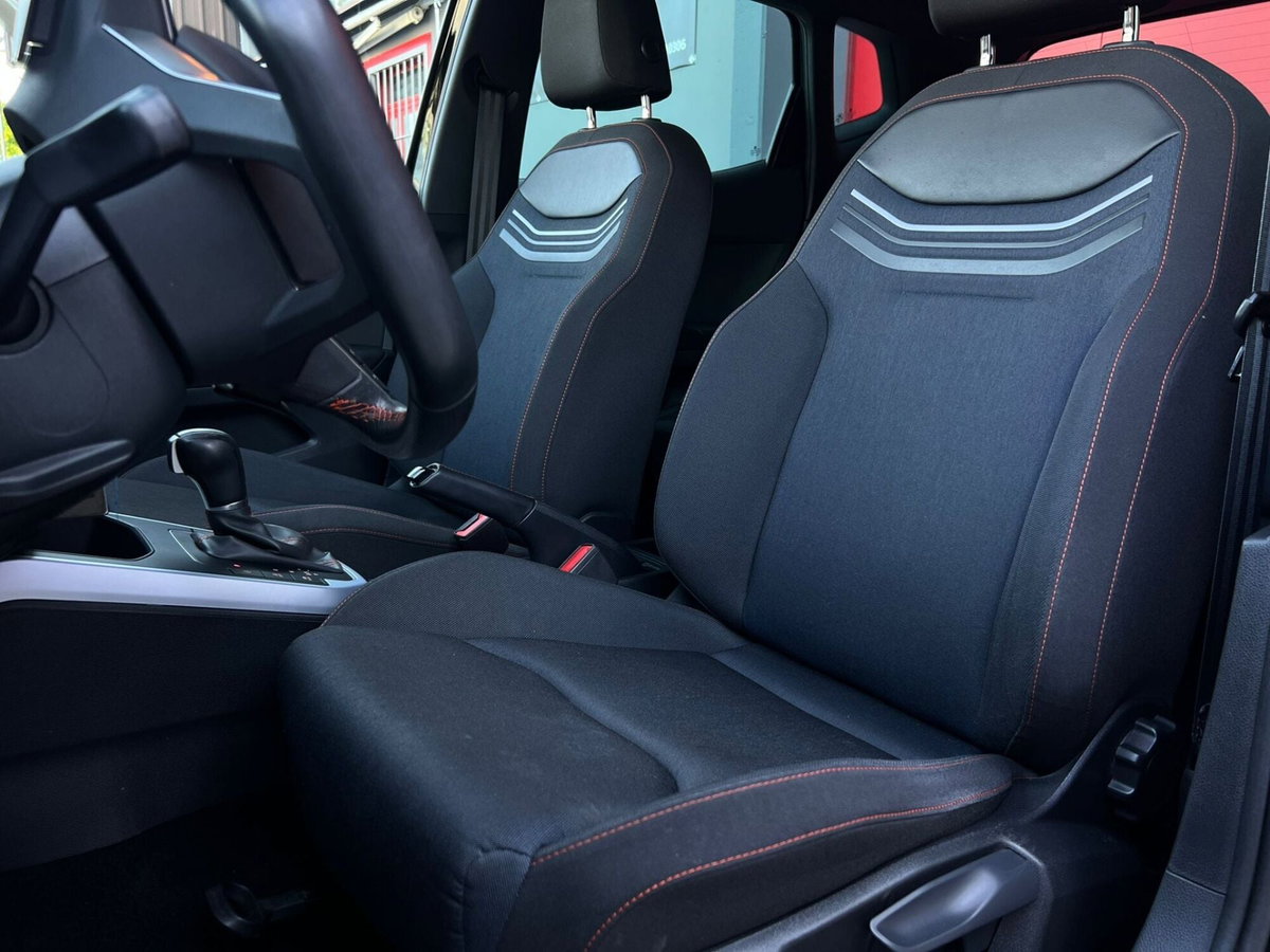 SEAT Arona 1.0 EcoTSI 110 CV DSG FR (6)