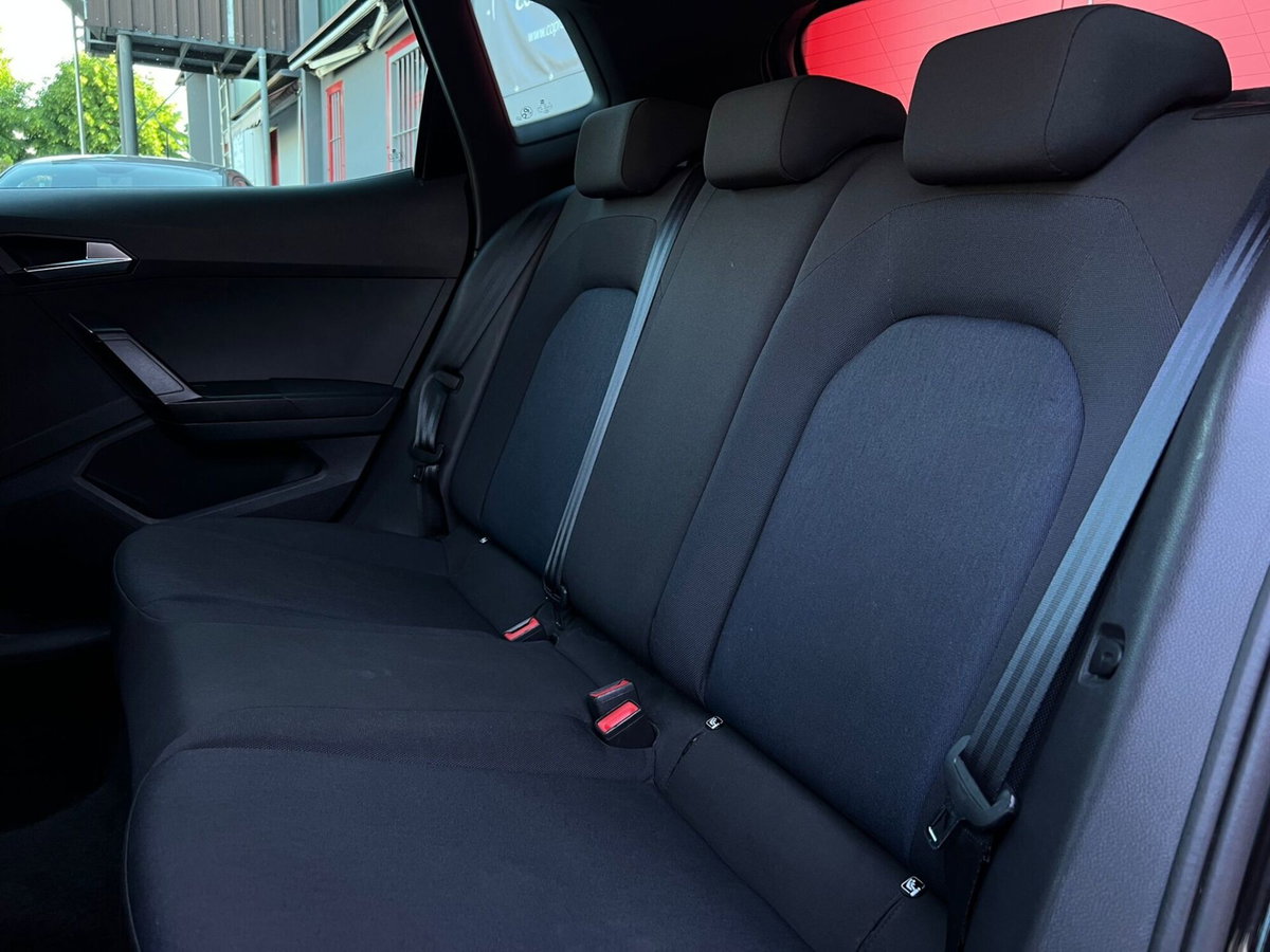 SEAT Arona 1.0 EcoTSI 110 CV DSG FR (8)