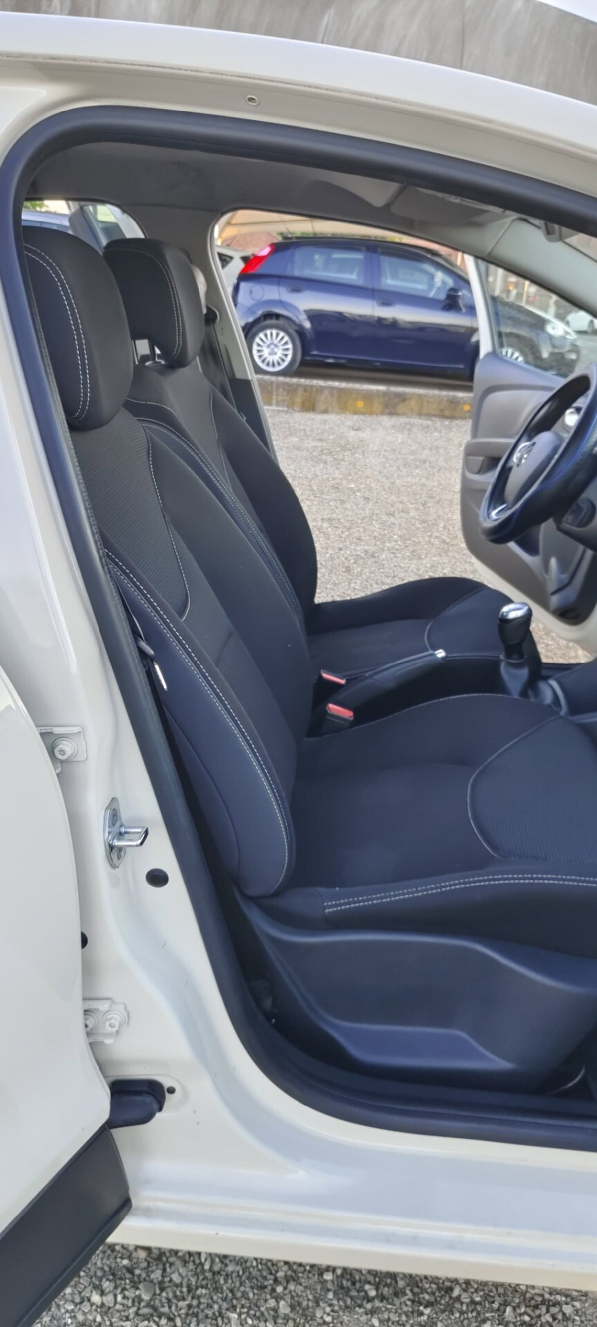 Renault Clio dCi 8V 75 CV Start&Stop 5 porte Energy Duel2 (13)