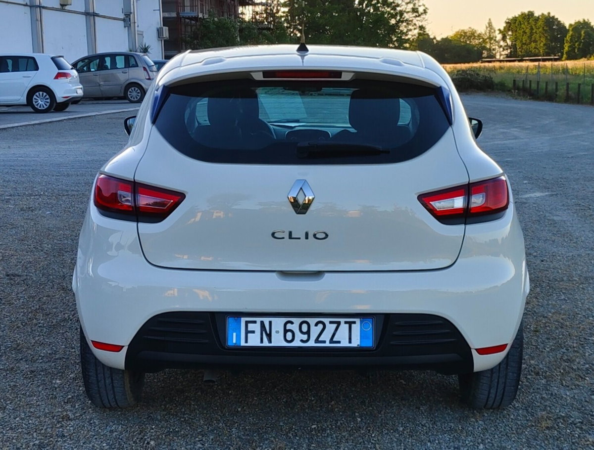 Renault Clio dCi 8V 75 CV Start&Stop 5 porte Energy Duel2 (9)