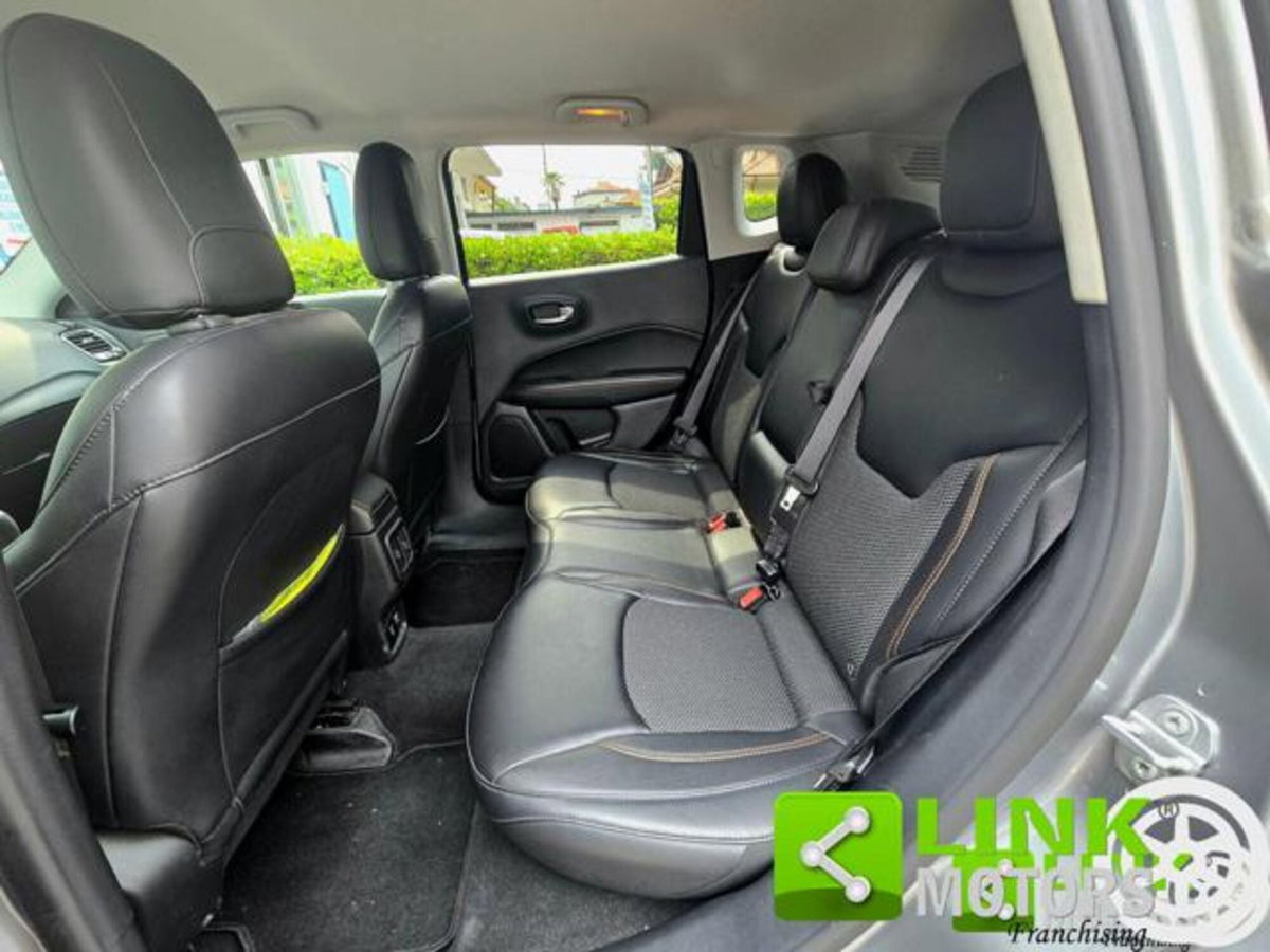 Jeep Compass 2.0 Turbodiesel Limited (11)