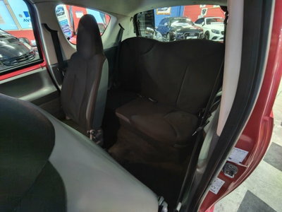 Toyota Aygo 1.0 12V VVT-i 5 porte Griffe (14)