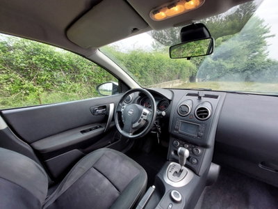 Nissan Qashqai 2.0 dCi DPF Tekna (12)