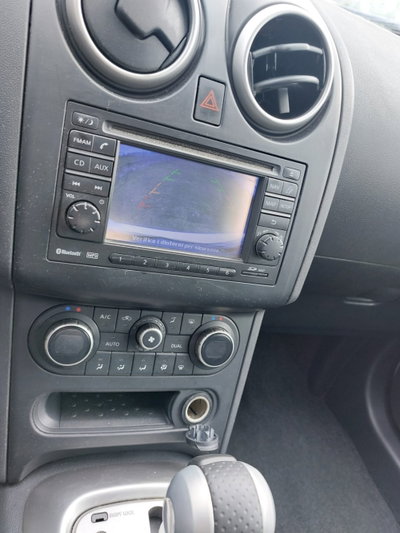 Nissan Qashqai 2.0 dCi DPF Tekna (15)
