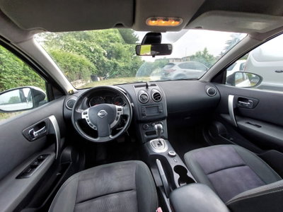 Nissan Qashqai 2.0 dCi DPF Tekna (16)
